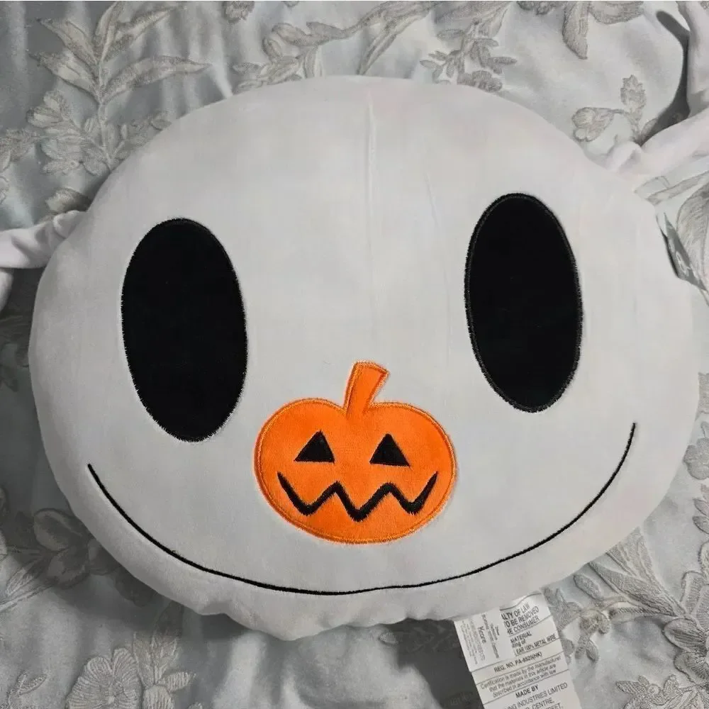 Disney embrace spooky